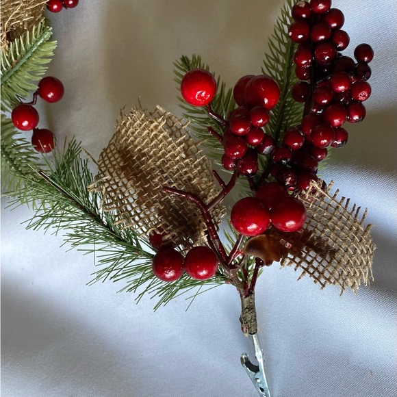 Lot of 5 9” Traditional Berry and Burlap Pine Picks with end Clip Beautiful - Picture 8 of 10